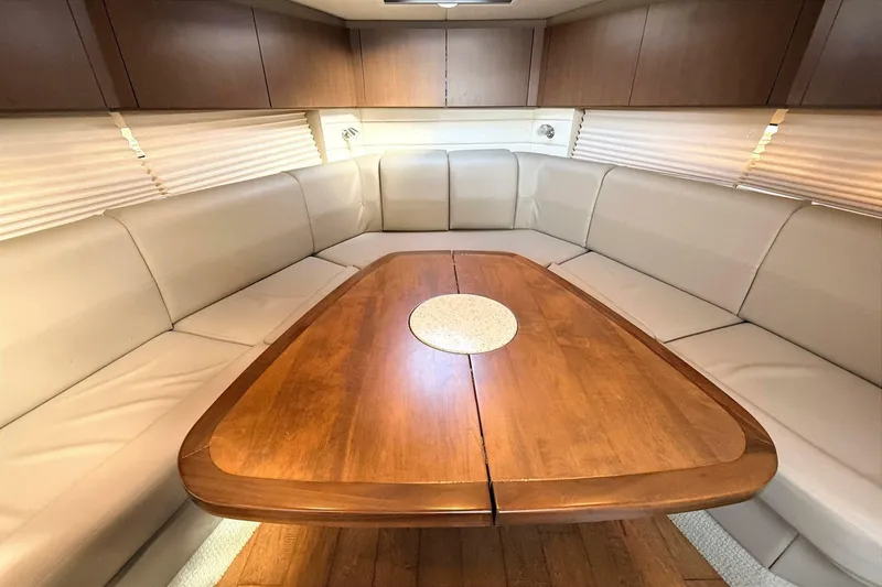 Slide: The Image of Sea Ray 370 Venture 2013 - 6948437