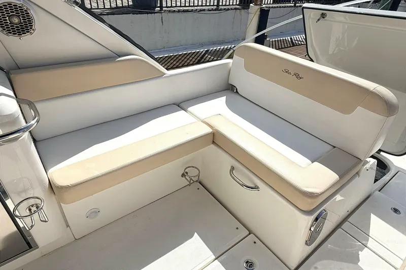 Slide: The Image of Sea Ray 370 Venture 2013 - 7235555