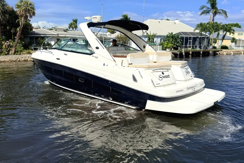 Slide: The Image of Sea Ray 370 Venture 2013 - 6948363