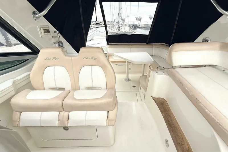 Slide: The Image of Sea Ray Sundancer 350 2013 - 7235612