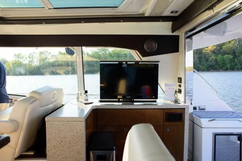 Slide: The Image of Cruisers 48 Cantius 2012 - 6948627