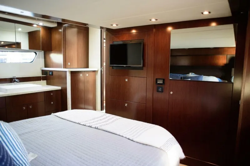 Slide: The Image of Cruisers 48 Cantius 2012 - 7391021