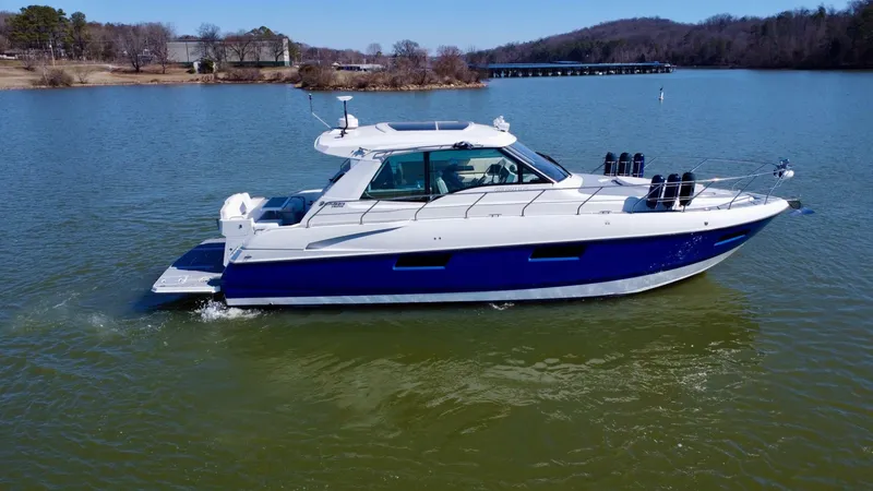 Slide: The Image of Cruisers 48 Cantius 2012 - 7235692
