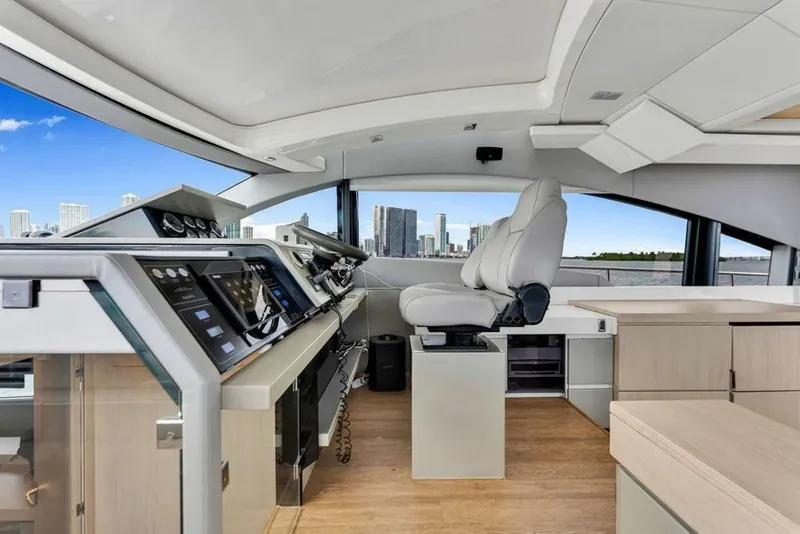 Slide: The Image of Fairline Targa 58 2012 - 7235857