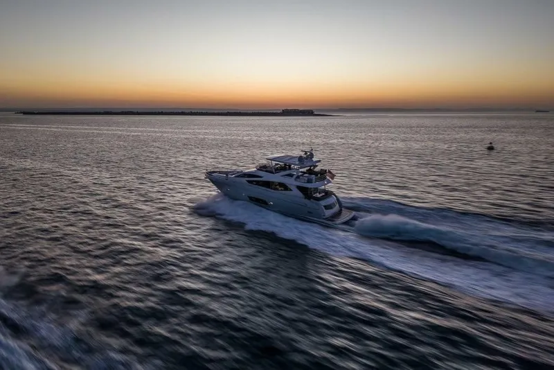 Slide: The Image of Sunseeker Manhattan 73 2012 - 7247174