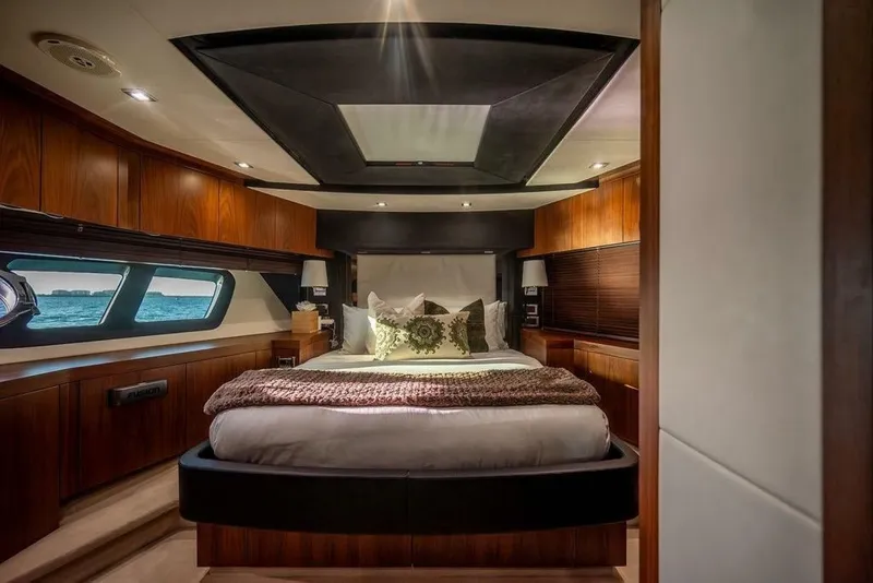 Slide: The Image of Sunseeker Manhattan 73 2012 - 7247777