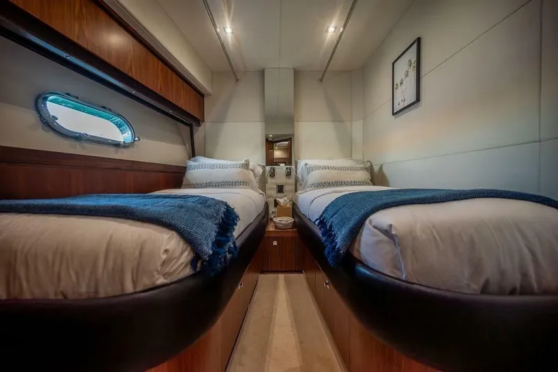 Slide: The Image of Sunseeker Manhattan 73 2012 - 7247877