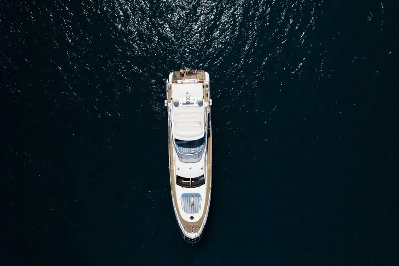Slide: The Image of Azimut 70 2011 - 7235953
