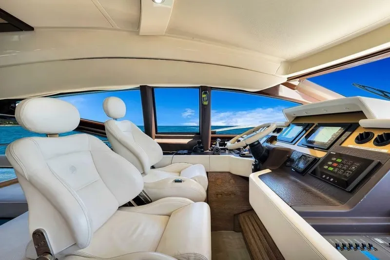 Slide: The Image of Azimut 70 2011 - 7236206