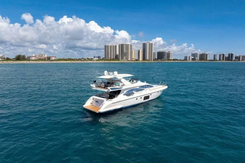 Slide: The Image of Azimut 70 2011 - 6949220