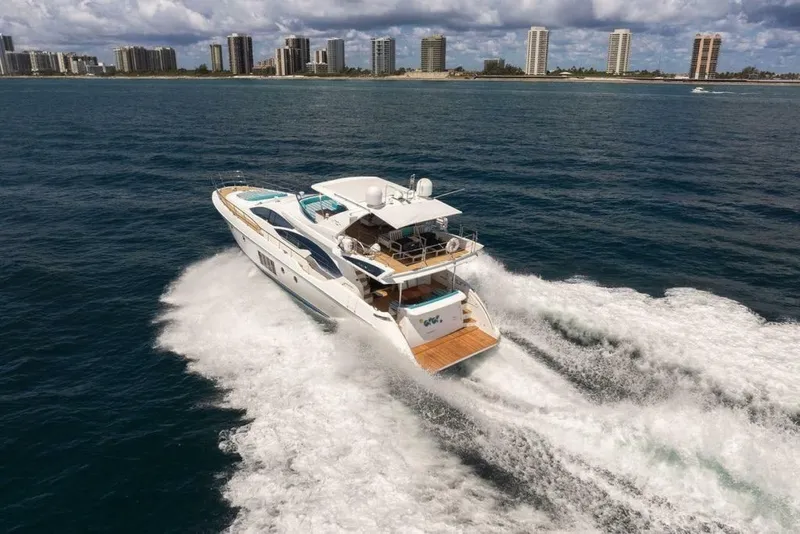 Slide: The Image of Azimut 70 2011 - 6949278