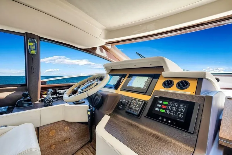 Slide: The Image of Azimut 70 2011 - 6949152