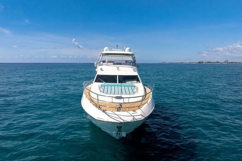 Slide: The Image of Azimut 70 2011 - 6949227