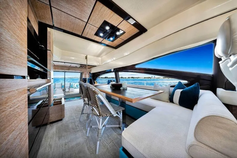 Slide: The Image of Azimut 70 2011 - 6949184