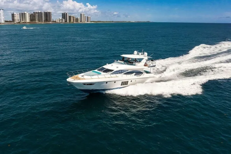 Slide: The Image of Azimut 70 2011 - 6949288