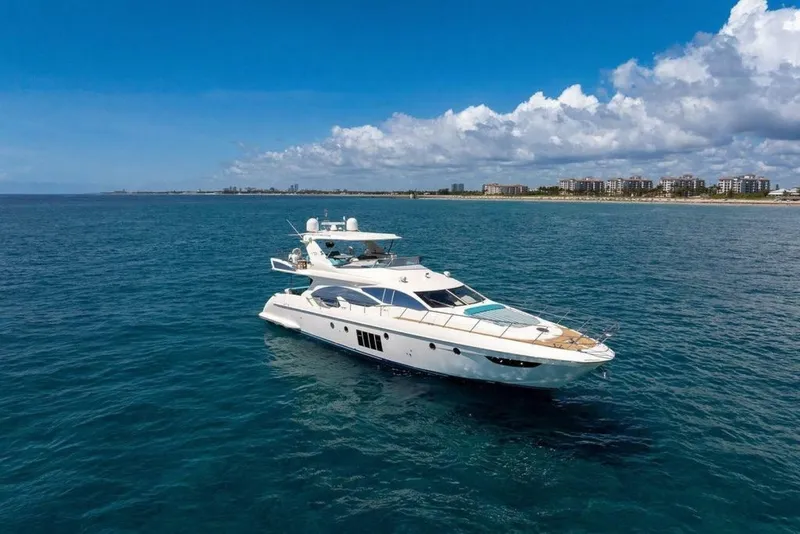 Slide: The Image of Azimut 70 2011 - 6949231