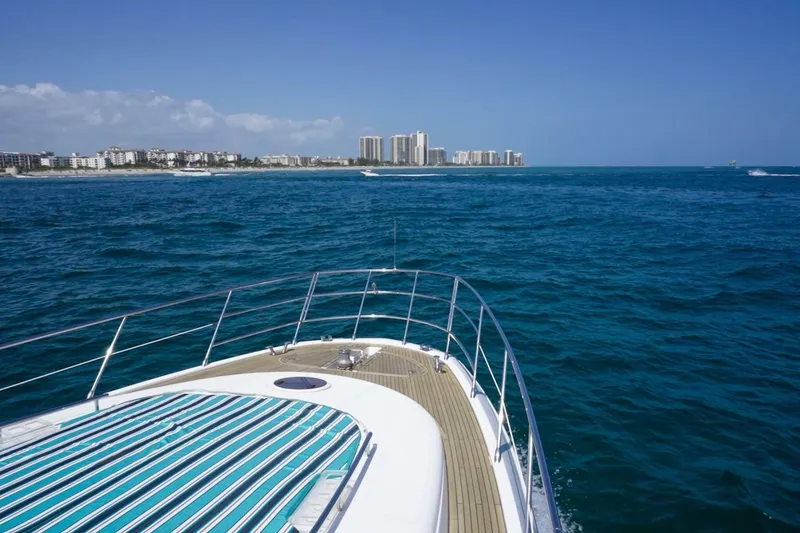 Slide: The Image of Azimut 70 2011 - 7236000