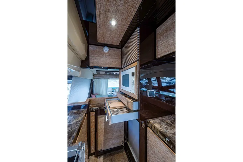 Slide: The Image of Azimut 70 2011 - 6948988