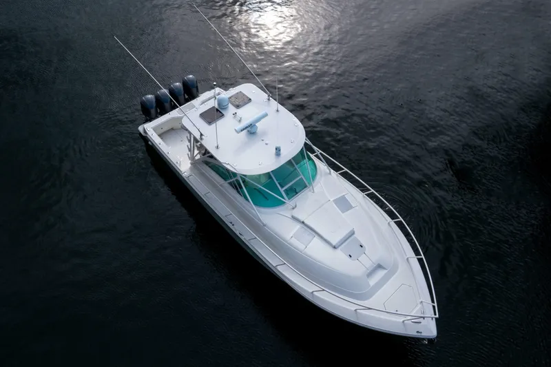 Slide: The Image of SeaVee 430 Sportfish Express 2011 - 6949334