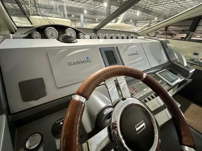Slide: The Image of Azimut 62S 2010 - 7236444