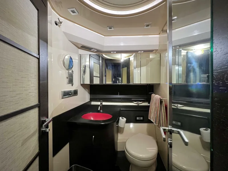 Slide: The Image of Azimut 62S 2010 - 7236533