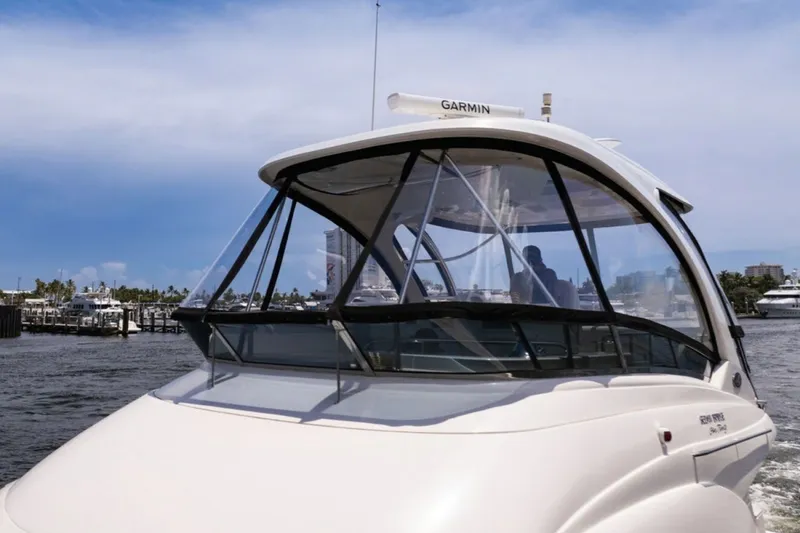 Slide: The Image of Sea Ray 52 Sedan Bridge 2010 - 7749123