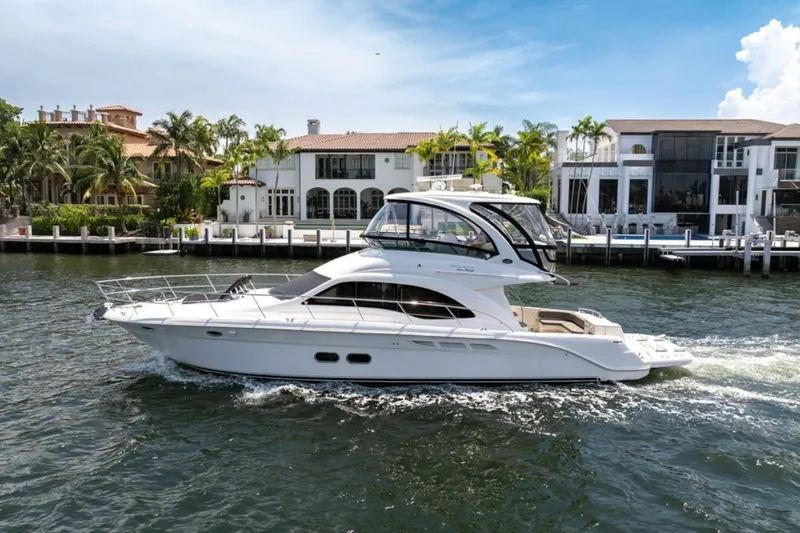 The Image of Sea Ray 52 Sedan Bridge 2010 - 7748874