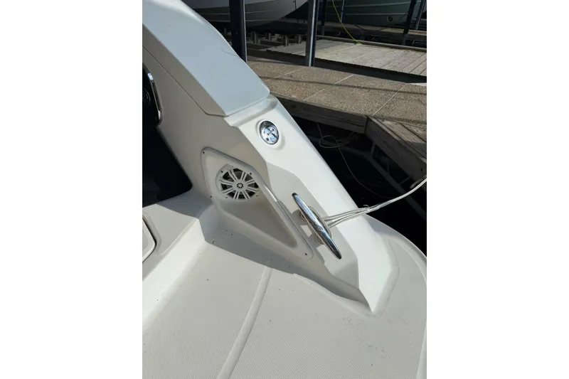 Slide: The Image of Sea Ray Sundancer 350 2009 - 6949808