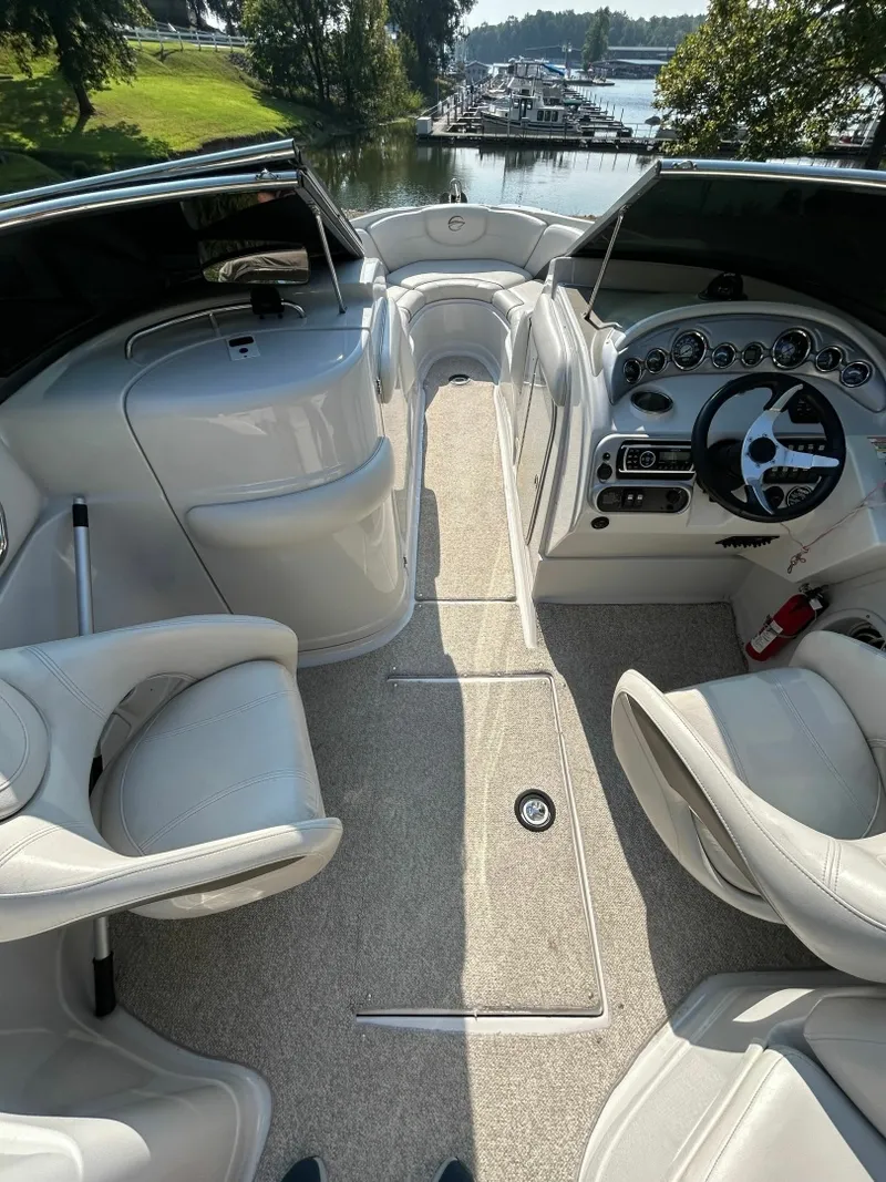 Slide: The Image of Crownline Boats 300 LS 2008 - 7237179