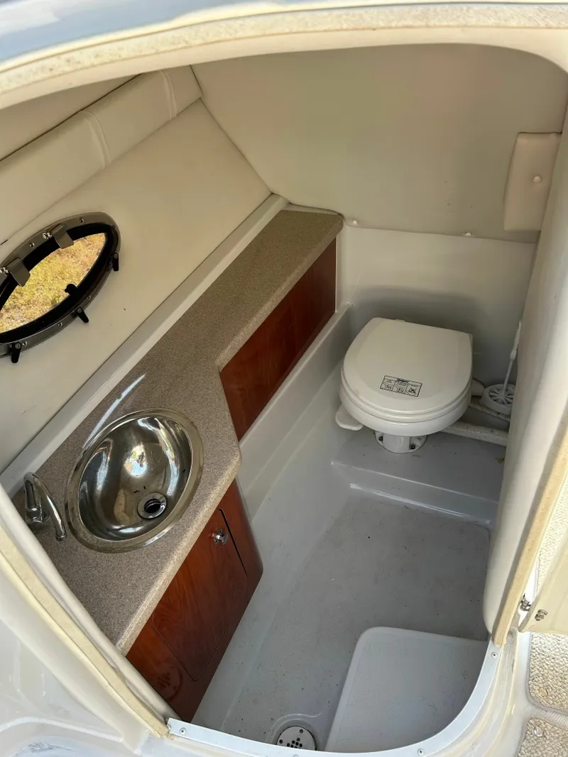 Slide: The Image of Crownline Boats 300 LS 2008 - 7237151