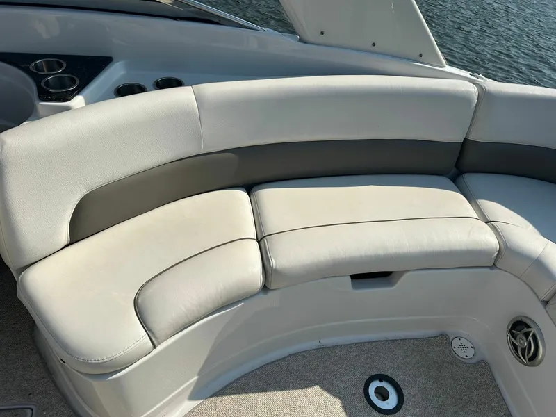 Slide: The Image of Crownline Boats 300 LS 2008 - 6950071