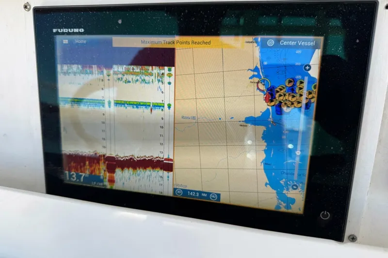 Slide: The Image of Everglades 350 Center Console 2008 - 7237073