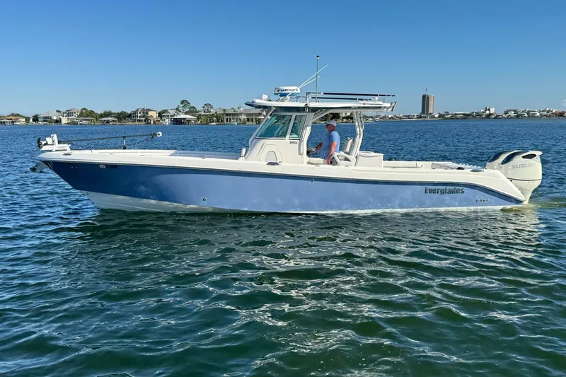 Slide: The Image of Everglades 350 Center Console 2008 - 7536126