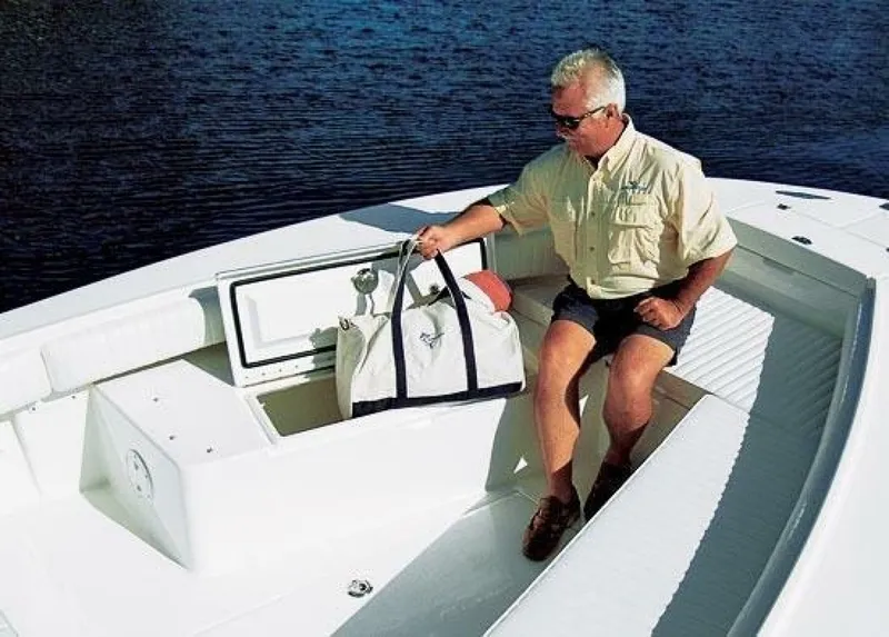 Slide: The Image of Regulator Marine 26 Forward Seating 2008 - 6950322