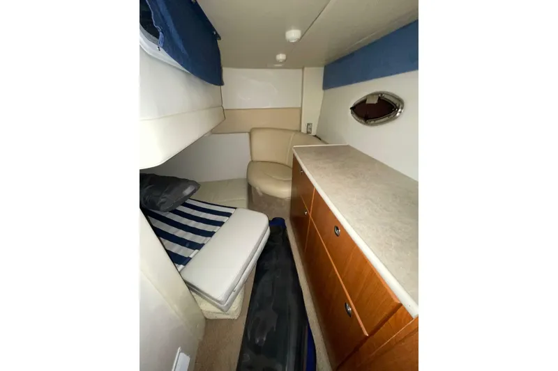 Slide: The Image of Bayliner 325 2007 - 6950541
