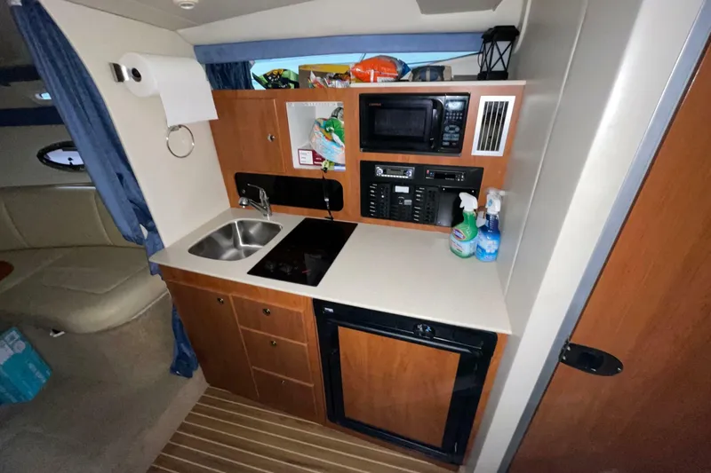 Slide: The Image of Bayliner 325 2007 - 6950522