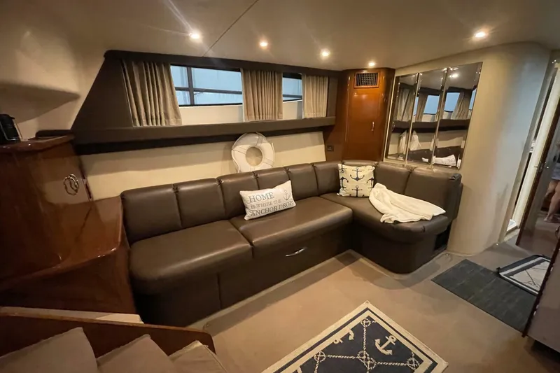 Slide: The Image of Carver Yachts 360 Mariner 2007 - 7237680