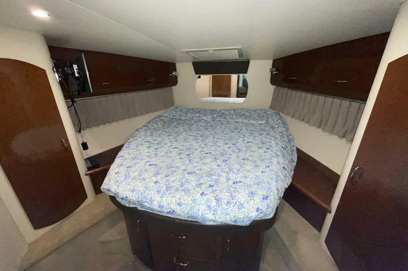 Slide: The Image of Carver Yachts 360 Mariner 2007 - 7237709