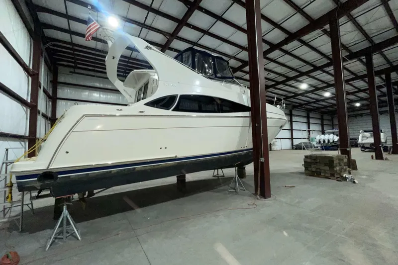 Slide: The Image of Carver Yachts 360 Mariner 2007 - 7237843