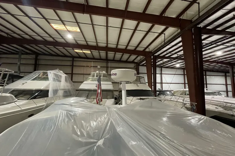 Slide: The Image of Carver Yachts 360 Mariner 2007 - 7237782