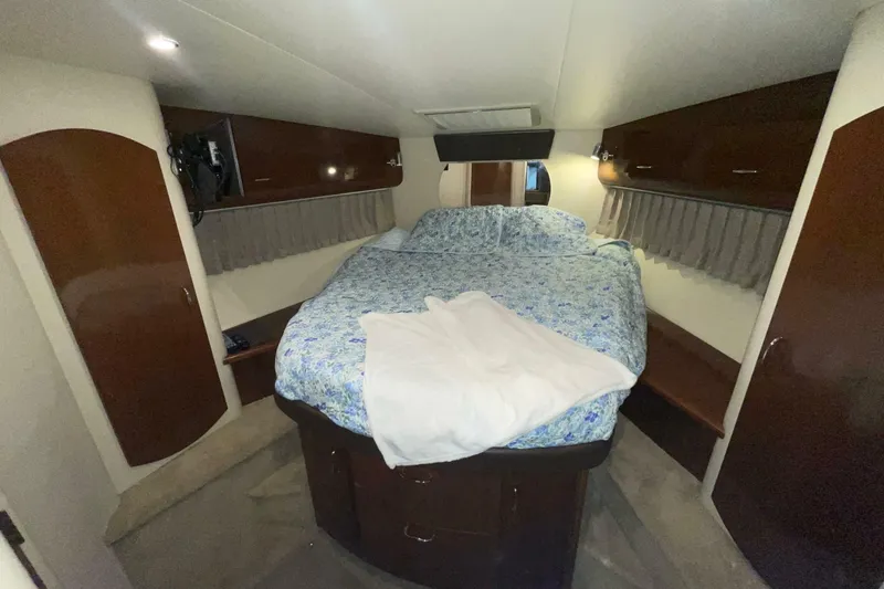 Slide: The Image of Carver Yachts 360 Mariner 2007 - 7237713