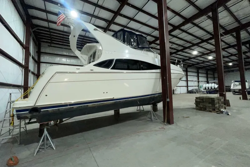 Slide: The Image of Carver Yachts 360 Mariner 2007 - 7237836