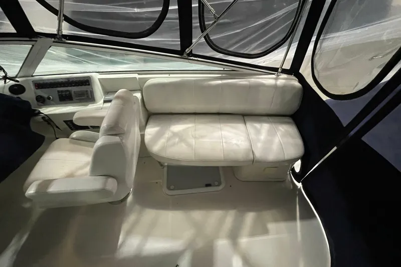 Slide: The Image of Carver Yachts 360 Mariner 2007 - 7237774