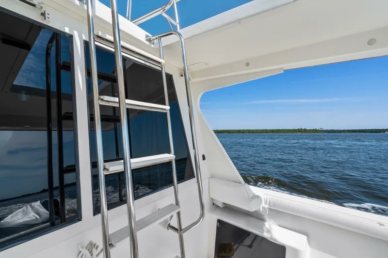 Slide: The Image of Meridian 490 Pilothouse 2007 - 7238209