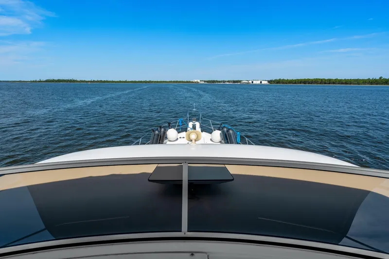 Slide: The Image of Meridian 490 Pilothouse 2007 - 6950885