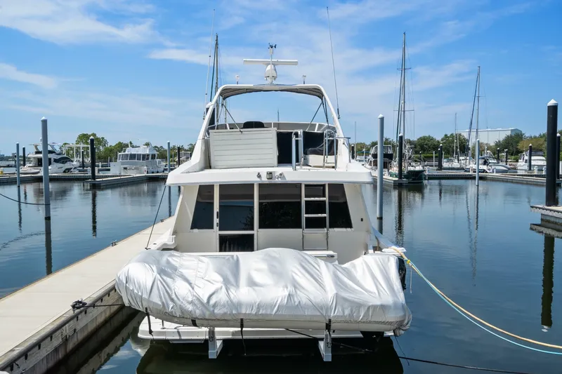 Slide: The Image of Meridian 490 Pilothouse 2007 - 7238147