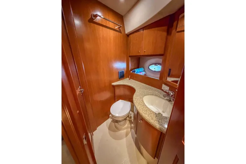 Slide: The Image of Silverton 35 Motor Yacht 2007 - 6950812