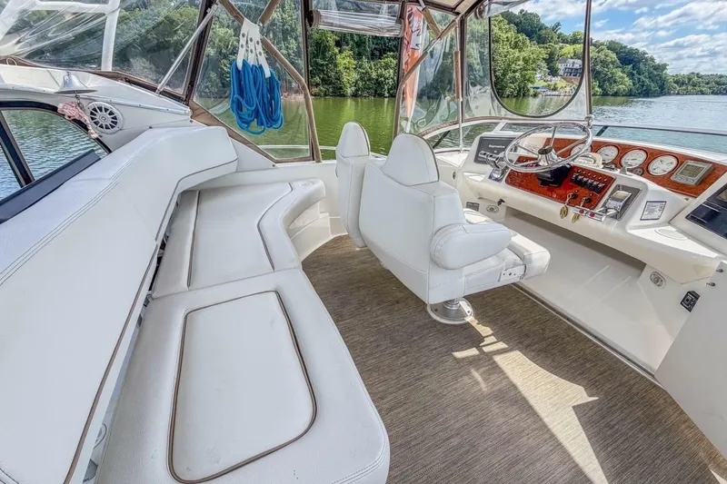 Slide: The Image of Silverton 35 Motor Yacht 2007 - 7391902