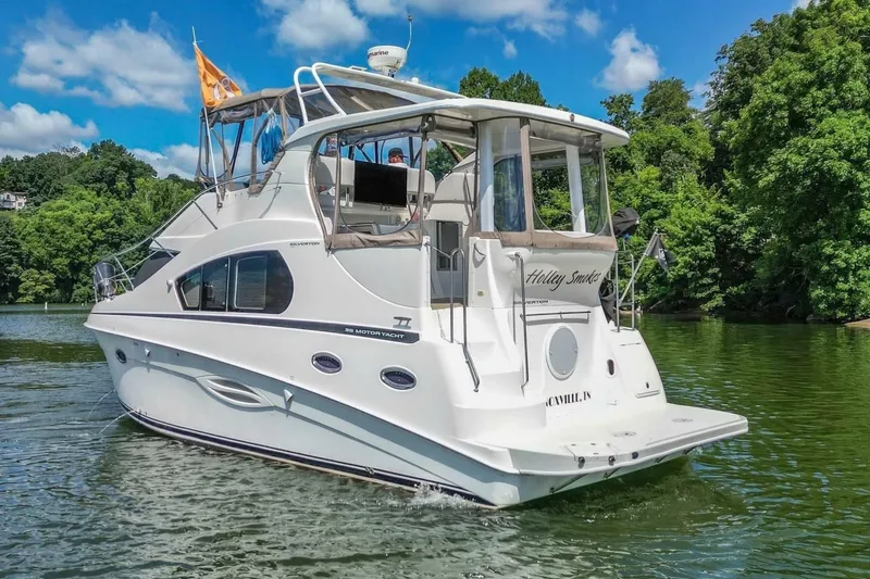 Slide: The Image of Silverton 35 Motor Yacht 2007 - 7391889