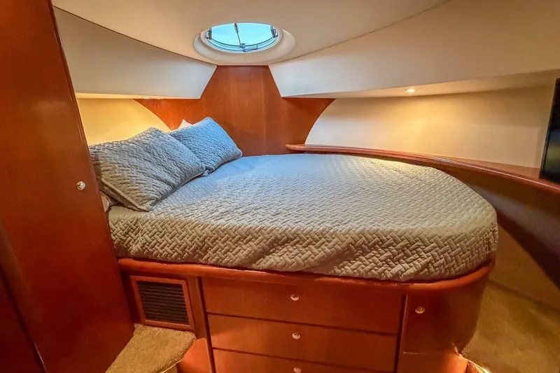Slide: The Image of Silverton 35 Motor Yacht 2007 - 6950815